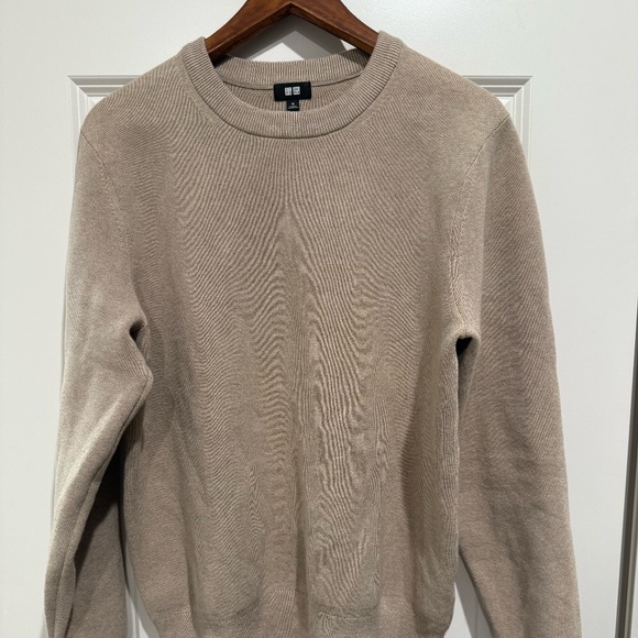 Uniqlo Sweater Medium Cream - Picture 1 of 2